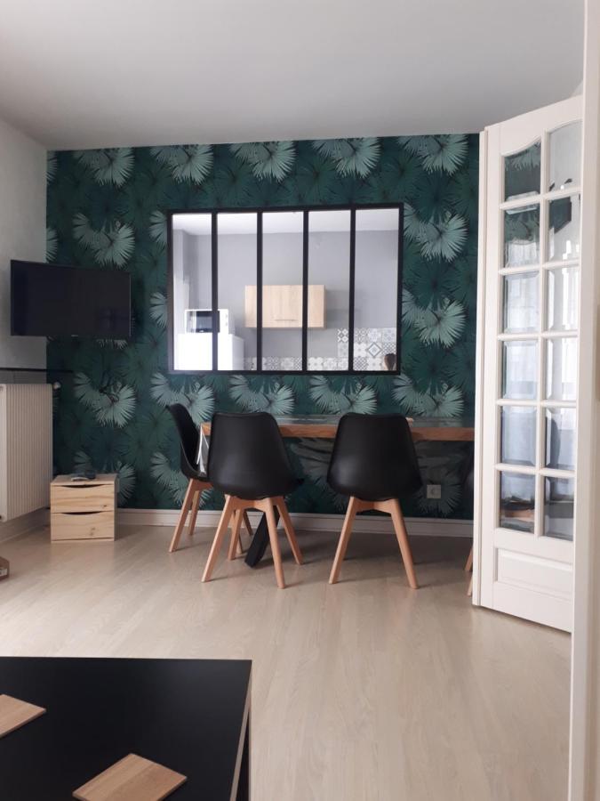 Edouard Grimaux Apartment Поатие Екстериор снимка